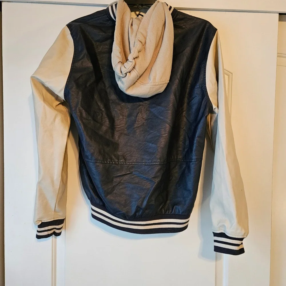 Aeropostale Bomber Varsity Letter Jacket Navy Faux Leather Mens Medium Hoodie‎